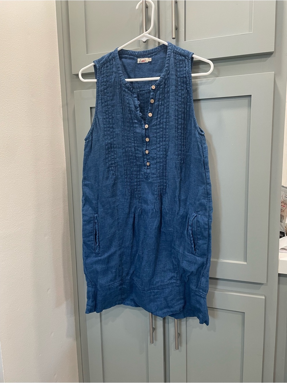 Faherty Sleeveless Indigo Blue Buttoned Pintuck Mini Dress